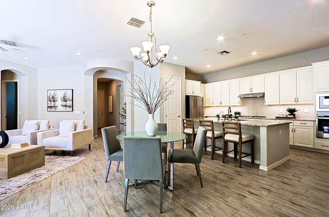 4290 E CYNTHIA Street, Gilbert, AZ 85295