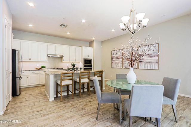 4290 E CYNTHIA Street, Gilbert, AZ 85295
