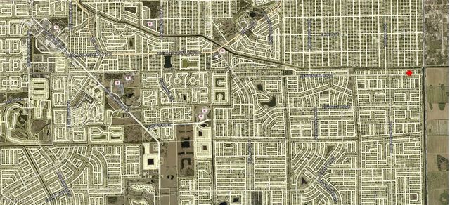 108 Nobles CT, Lehigh Acres, FL 33974