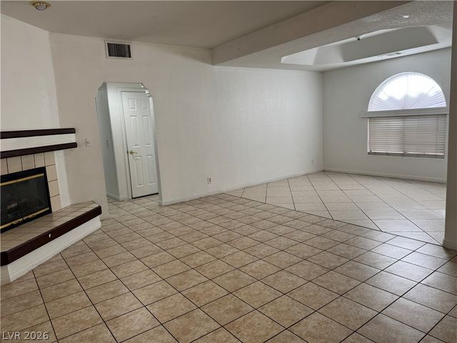 1405 Santa Margarita Street B, Las Vegas, NV 89146