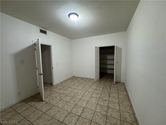 1405 Santa Margarita Street B, Las Vegas, NV 89146