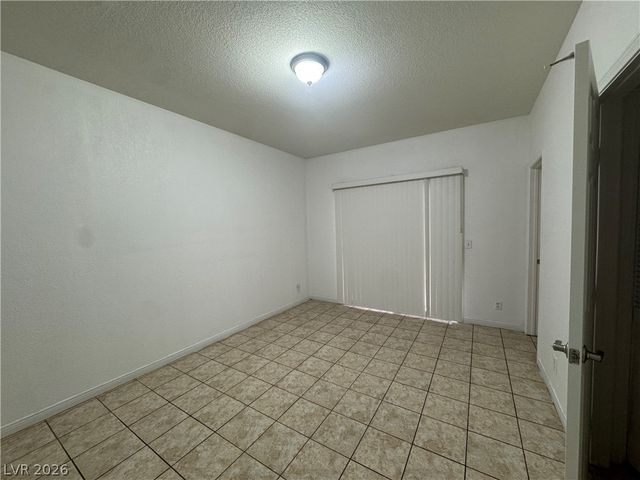 1405 Santa Margarita Street B, Las Vegas, NV 89146