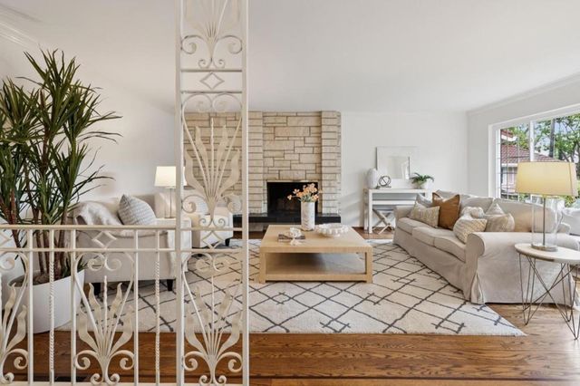 390 Hobart Avenue, San Mateo, CA 94402