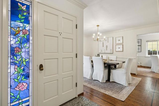 390 Hobart Avenue, San Mateo, CA 94402