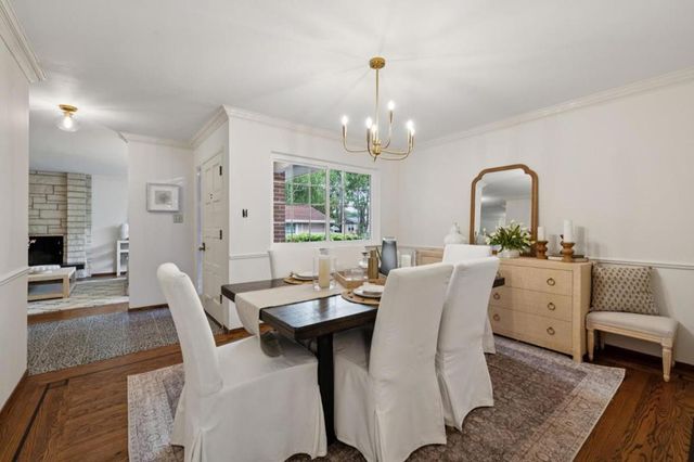 390 Hobart Avenue, San Mateo, CA 94402