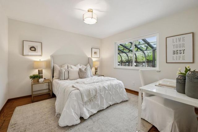 390 Hobart Avenue, San Mateo, CA 94402