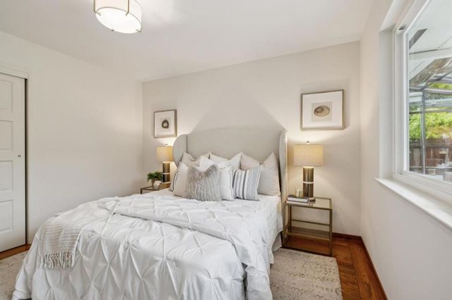 390 Hobart Avenue, San Mateo, CA 94402