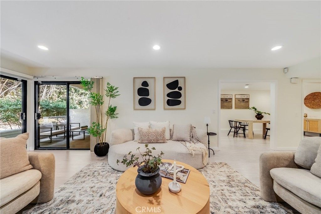 280 Cagney 103, Newport Beach, CA 92663 — photo 2