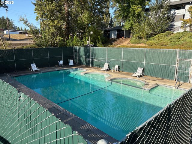 16718 Sw GLENEAGLE Dr H57, Sherwood, OR 97140