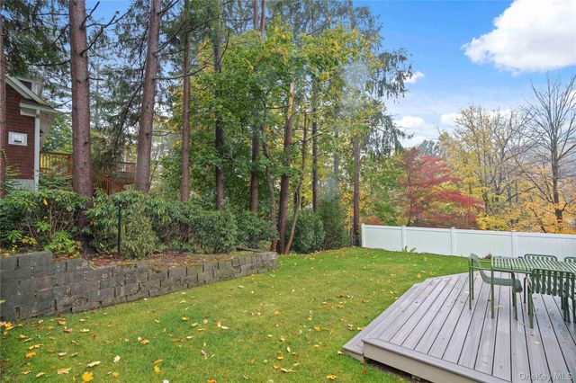 80 Bischoff Avenue, Chappaqua, NY 10514