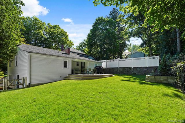 80 Bischoff Avenue, Chappaqua, NY 10514