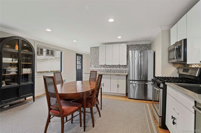 80 Bischoff Avenue, Chappaqua, NY 10514