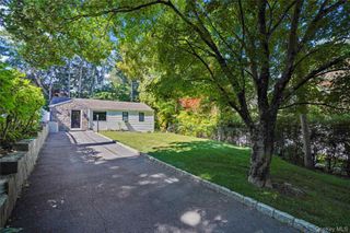 80 Bischoff Avenue, Chappaqua, NY 10514