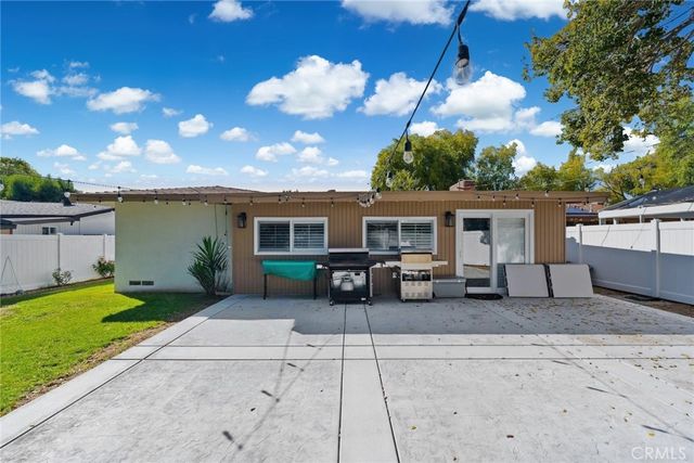 3025 N Alameda Avenue, San Bernardino, CA 92404