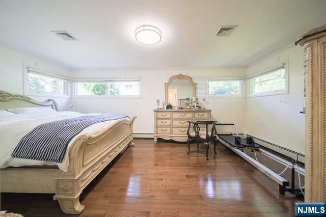 4 Mellon Lane, Tenafly, NJ 07670