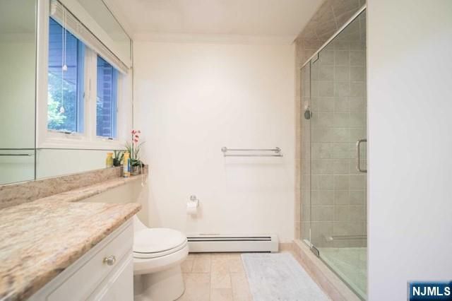 4 Mellon Lane, Tenafly, NJ 07670