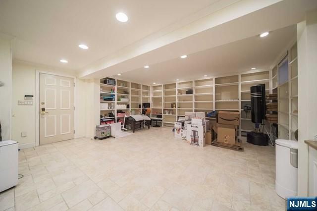 4 Mellon Lane, Tenafly, NJ 07670