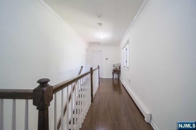 4 Mellon Lane, Tenafly, NJ 07670