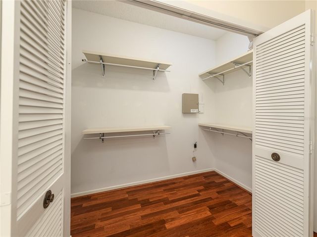 9317 HERITAGE OAK COURT, Tampa, FL 33647