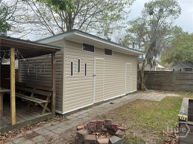 123 Peachtree Drive, Savannah, GA 31419