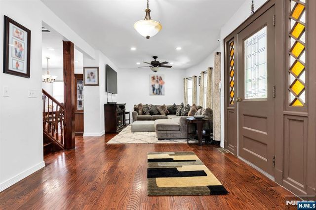 153 Mt Vernon Street, Ridgefield Park, NJ 07660