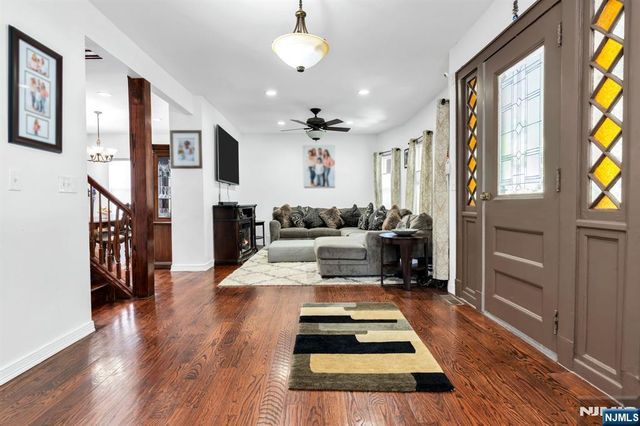 153 Mt Vernon Street, Ridgefield Park, NJ 07660