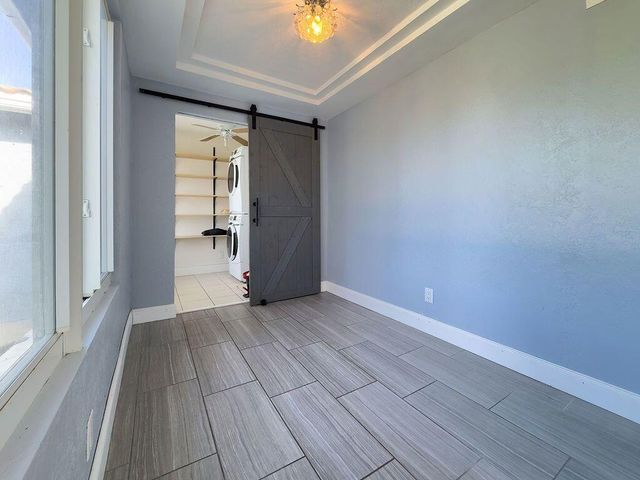 902 NE 34th Street, Oakland Park, FL 33334