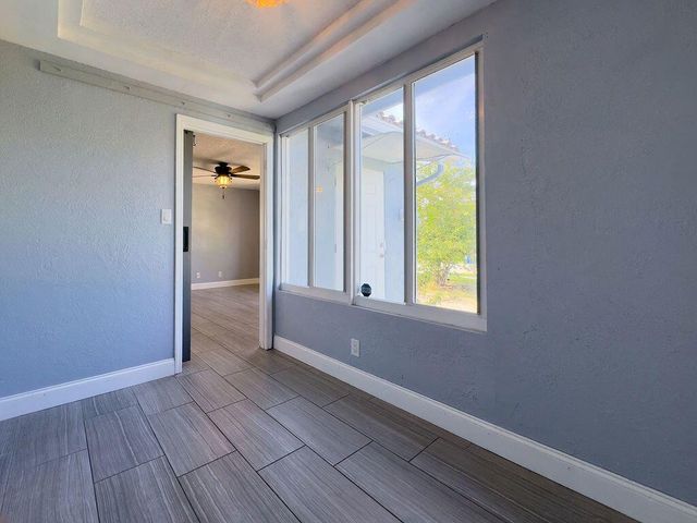 902 NE 34th Street, Oakland Park, FL 33334