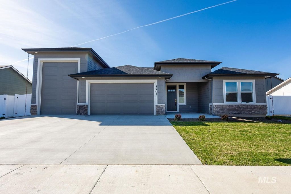 1709 Sandbar Rd, Emmett, ID 83617