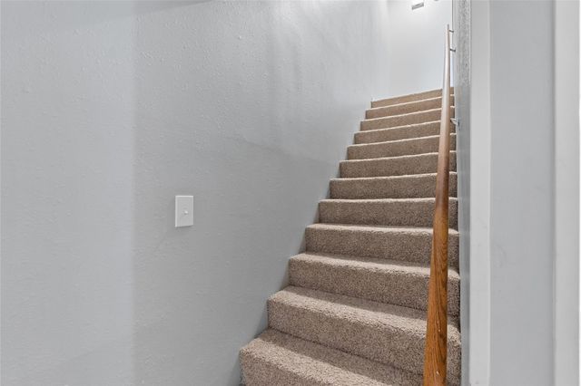 1409 Airline Drive D, College Station, TX 77845