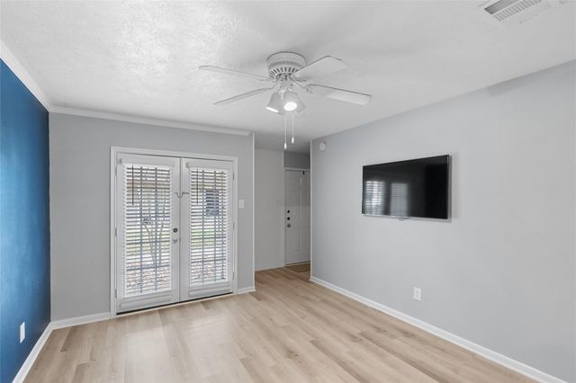 1409 Airline Drive D, College Station, TX 77845