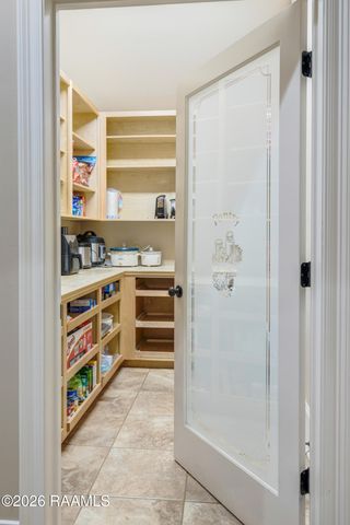 7503 Sugar Oaks Road, New Iberia, LA 70563