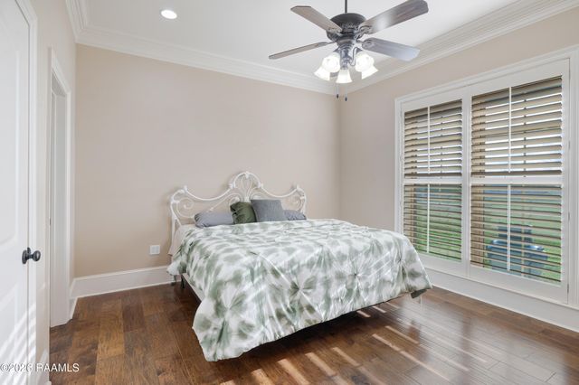 7503 Sugar Oaks Road, New Iberia, LA 70563