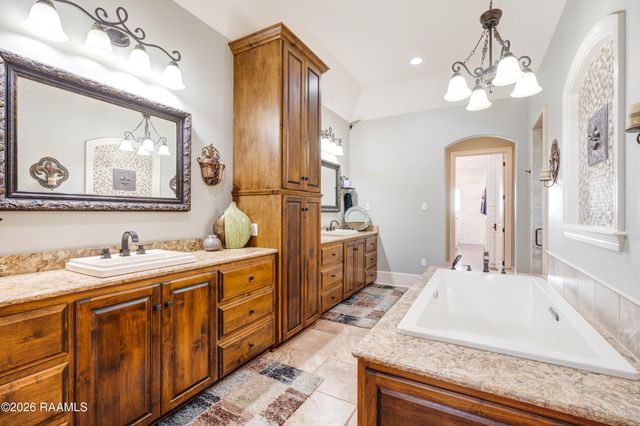 7503 Sugar Oaks Road, New Iberia, LA 70563