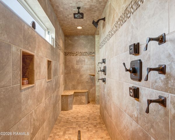 7503 Sugar Oaks Road, New Iberia, LA 70563