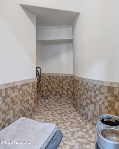 7503 Sugar Oaks Road, New Iberia, LA 70563