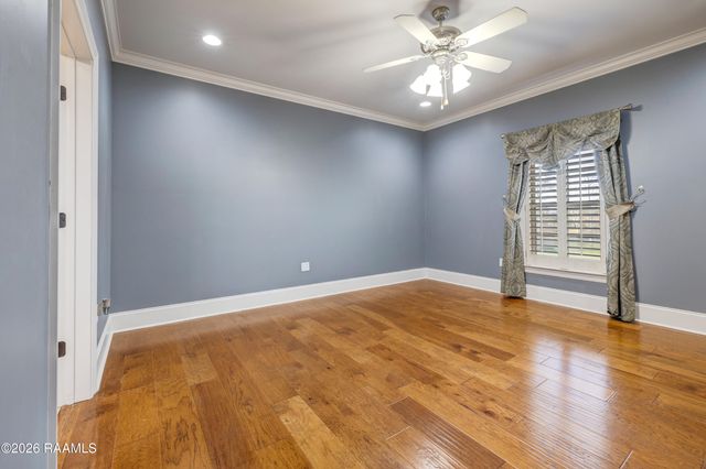 7503 Sugar Oaks Road, New Iberia, LA 70563