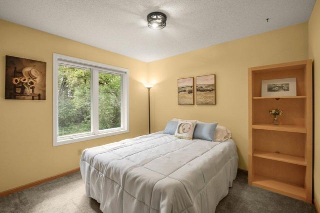 1330 157th Avenue NE, Ham Lake, MN 55304
