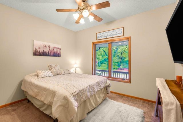 1330 157th Avenue NE, Ham Lake, MN 55304