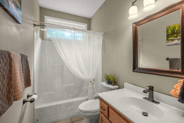 1330 157th Avenue NE, Ham Lake, MN 55304