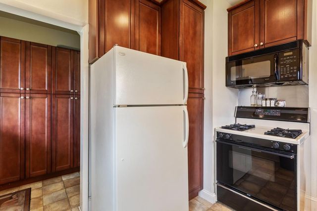 4211 Humboldt Avenue N, Minneapolis, MN 55412