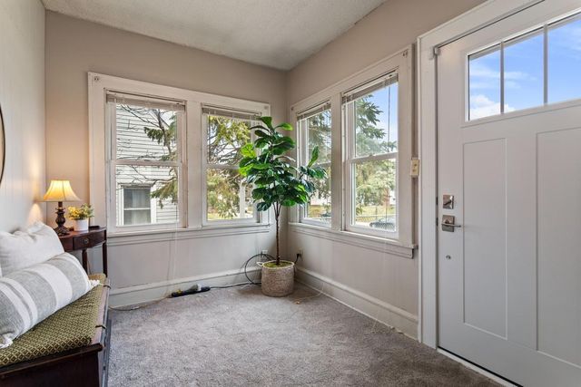 4211 Humboldt Avenue N, Minneapolis, MN 55412