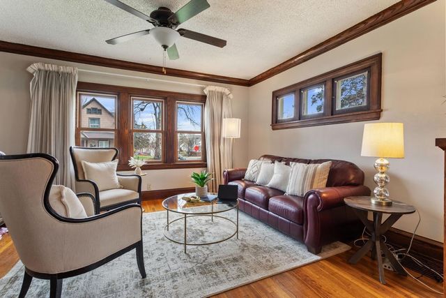 4211 Humboldt Avenue N, Minneapolis, MN 55412