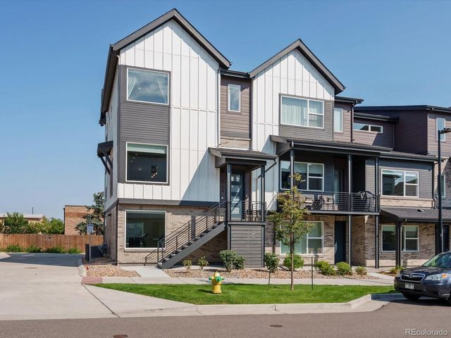 5194 Vivian Street, Wheat Ridge, CO 80033