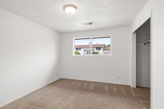110 Victoria Way, Central Point, OR 97502