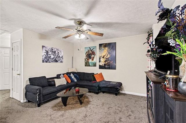 1015 Jefferson Highway, Winder, GA 30680