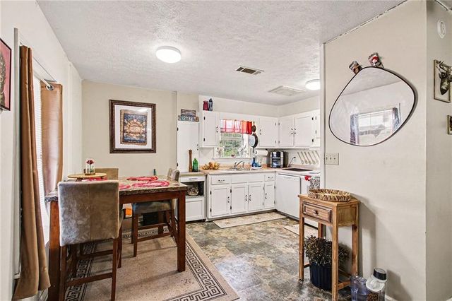 1015 Jefferson Highway, Winder, GA 30680