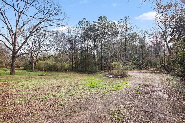 1015 Jefferson Highway, Winder, GA 30680