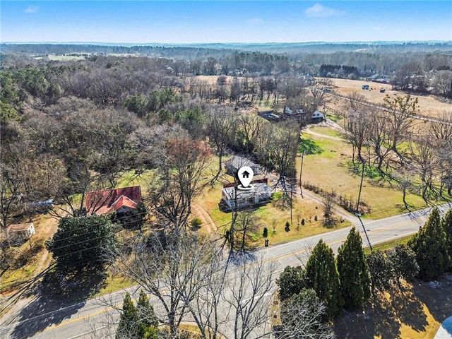 1015 Jefferson Highway, Winder, GA 30680