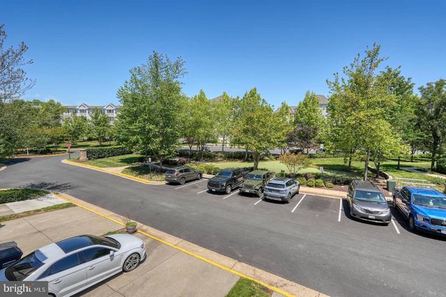 42219 BLACK ROCK TER, Aldie, VA 20105